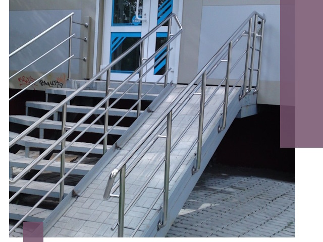 Пандус на крыльцо под ключ в Раменском: монтаж и изготовление