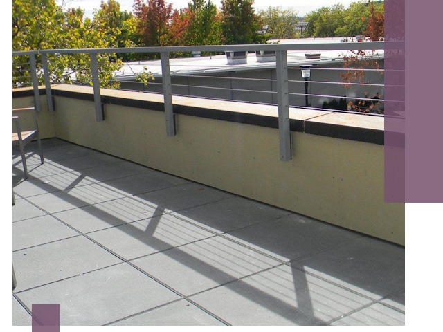 Металлические парапеты под ключ в Раменском: монтаж и изготовление